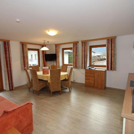 Holiday Flat In Uderns Near The Ski Area エクステリア 写真