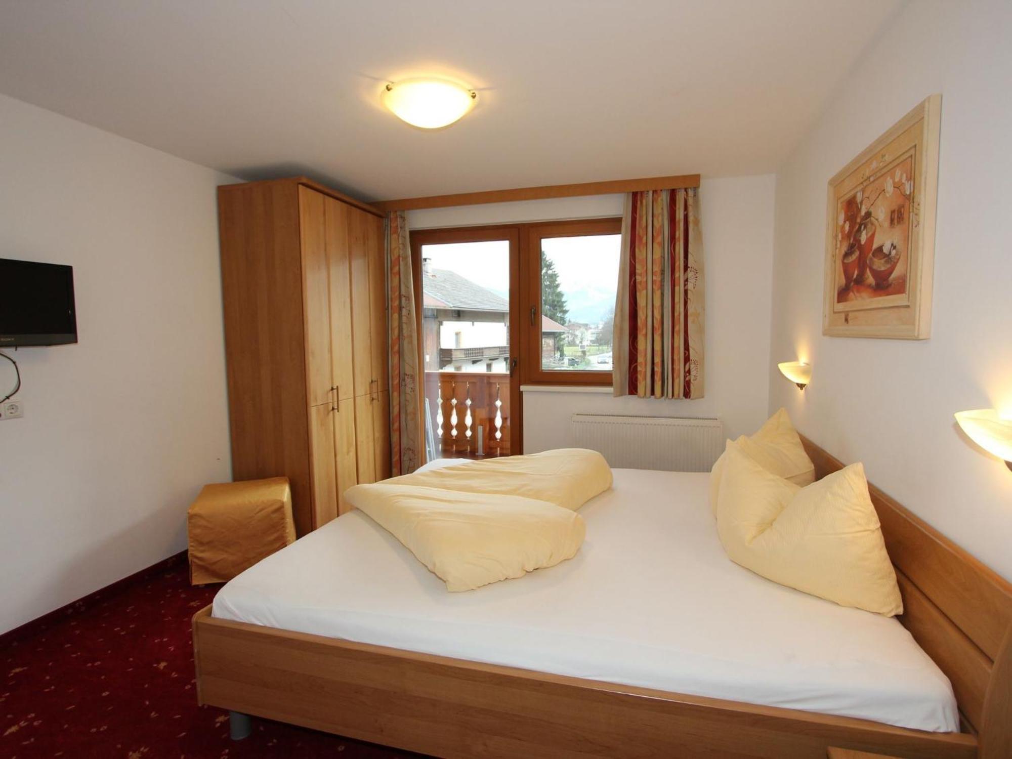 Holiday Flat In Uderns Near The Ski Area エクステリア 写真